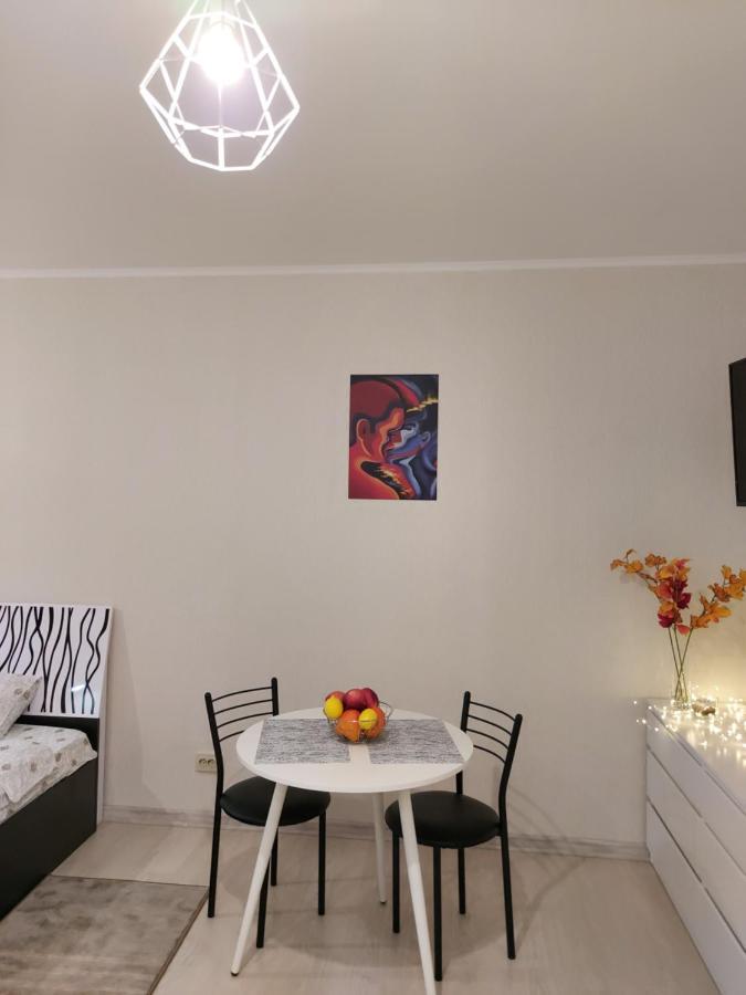 Апартаменти Комфорт Таун Kijów Zewnętrze zdjęcie